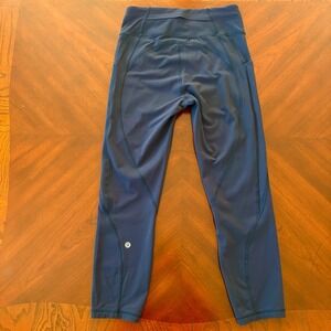 Lululemon Time to Sweat Crop Leggings Size 6 Blue Cropped Tights